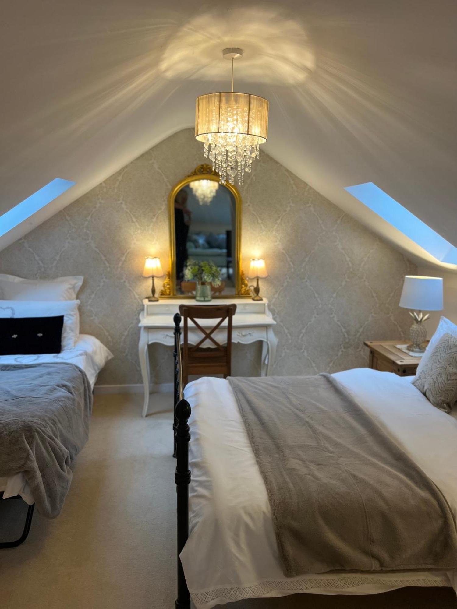 Highcroft House Villa Corsham Buitenkant foto